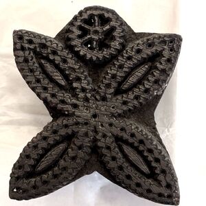 20th Century Indian Wooden Textile Block – Fabric Printing Stamp 2.75″ Sq #2